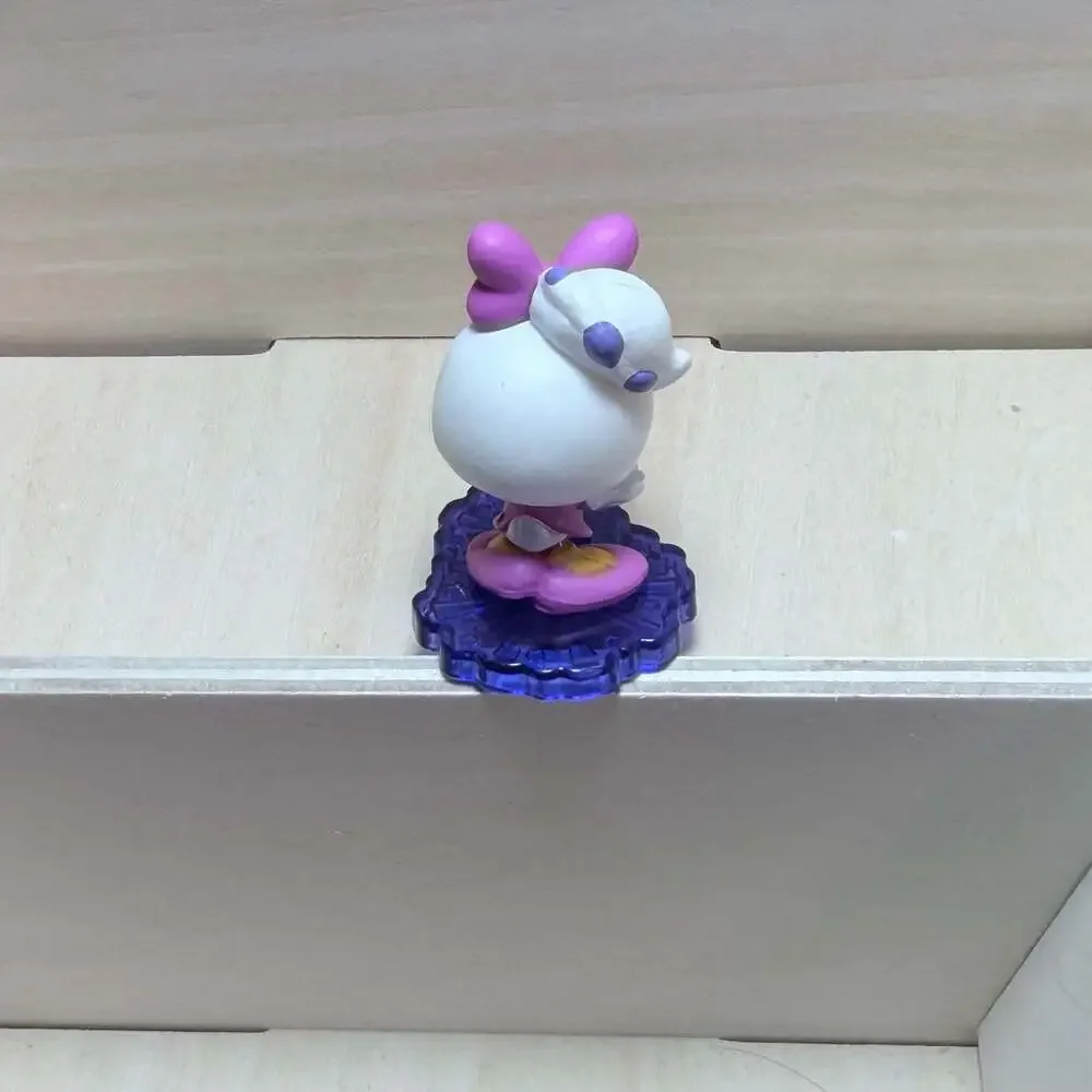 Disney Doorables Ticket to Fun Daisy Duck Figure